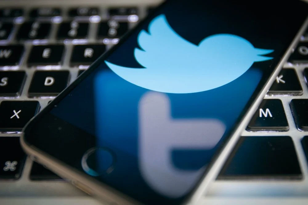 Twitter: 8 dollars par mois pour certifier son compte